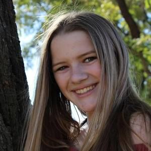 Meet your Posher, Juliet